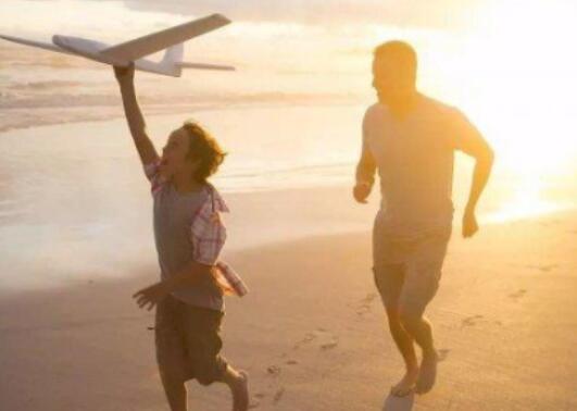 陪孩子玩的心情短语