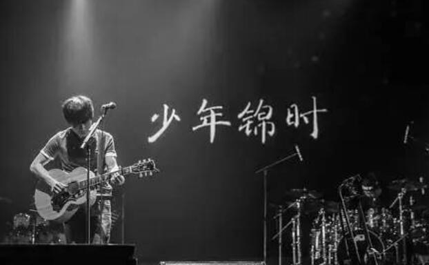 描写阳光少年的句子文案