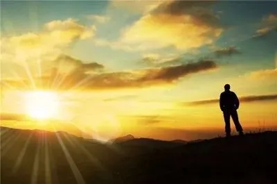 出门在外不容易的语录文案