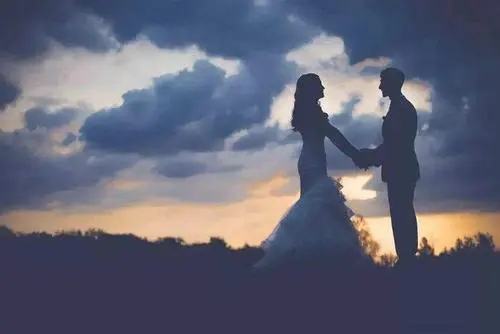 走向婚姻殿堂句子文案