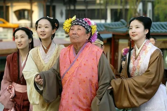 动作描写的段落