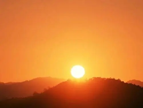 描写清晨阳光的句子文案