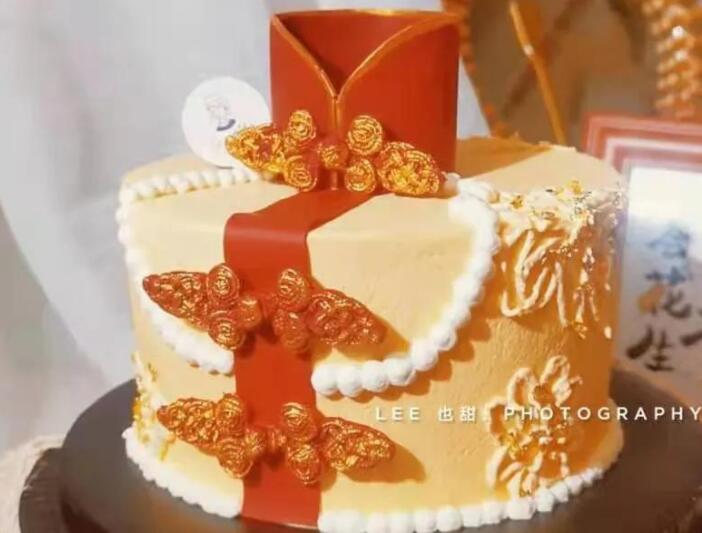 对蛋糕的赞美的句子文案