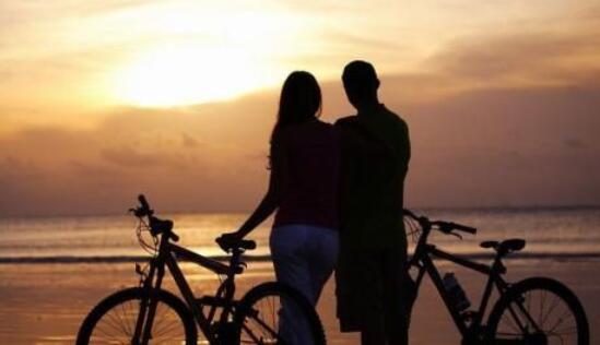 男人耐不住寂寞的句子文案