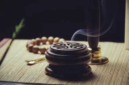 对失去的东西表示惋惜的诗句文案