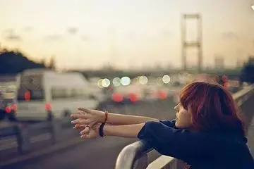 关于感情伤感的句子文案