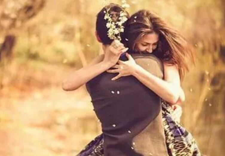 感动女友的短句