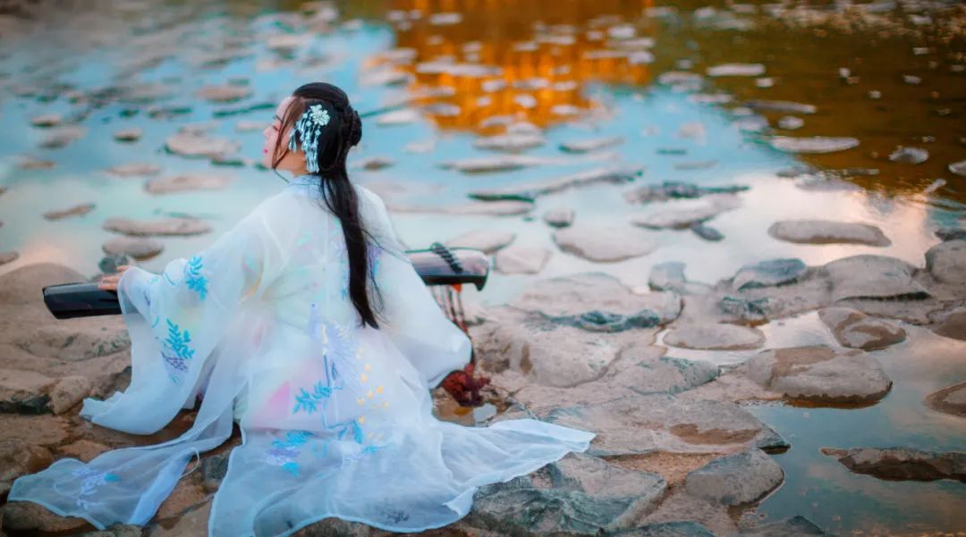 关于古典名著的好词好句文案好段