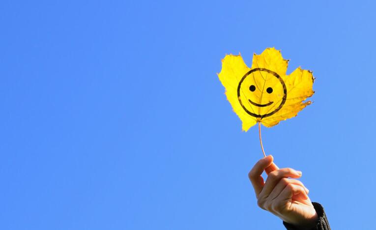 表达心情放松的句子文案