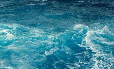 描写沉入深海的句子文案