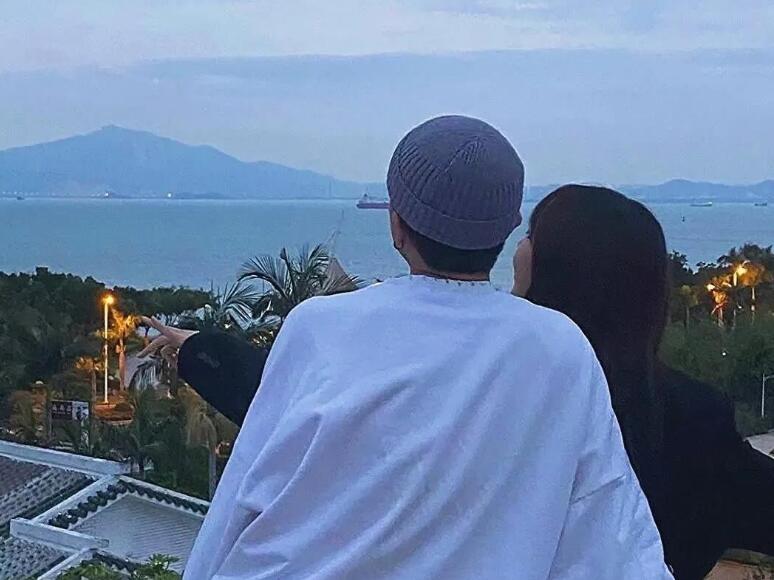 关于早安问候情话文案