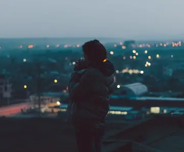 表达夜深人静失眠的句子文案