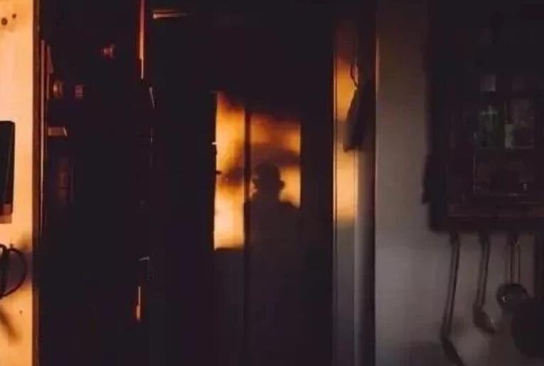 做人何必那么虚伪的说说文案