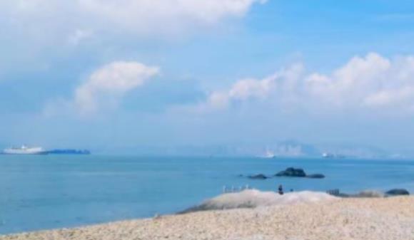 海边说说文案短句随心