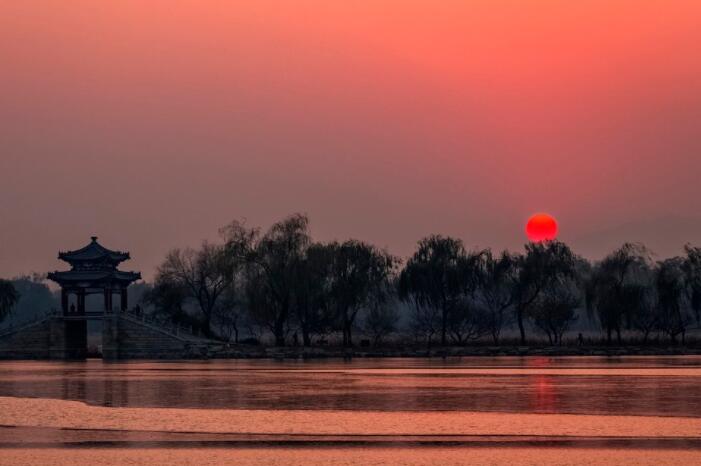 关于日的好词好句文案好段