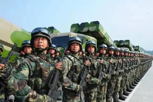 军人正能量的句子文案