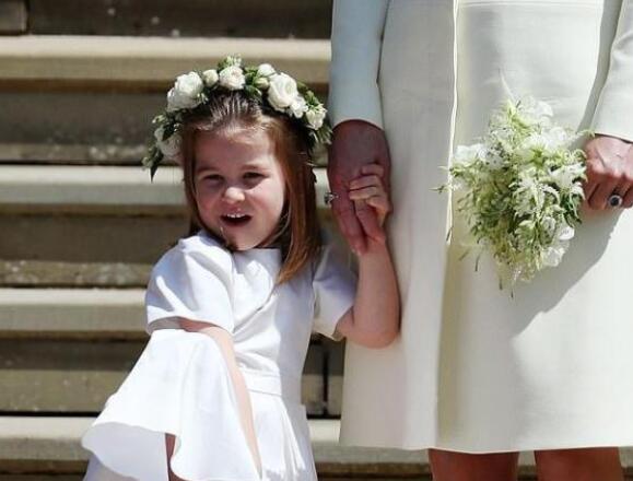 赞美小公主的优美句子文案