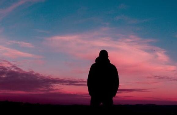 对某些人不屑的句子文案