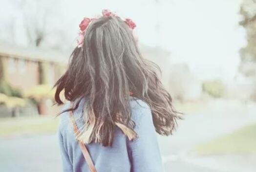 伤心却逞强的句子文案