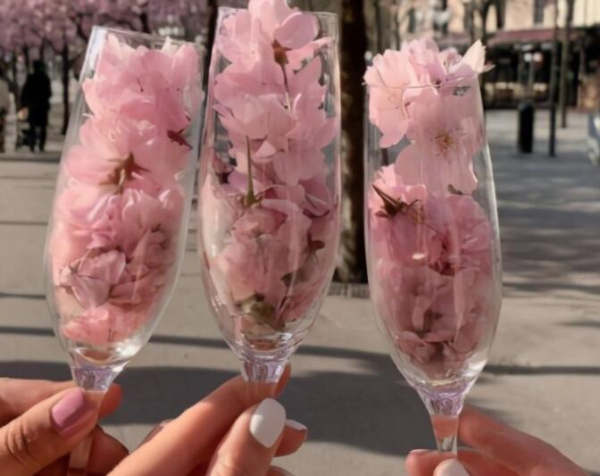 2024伤感句子文案大全