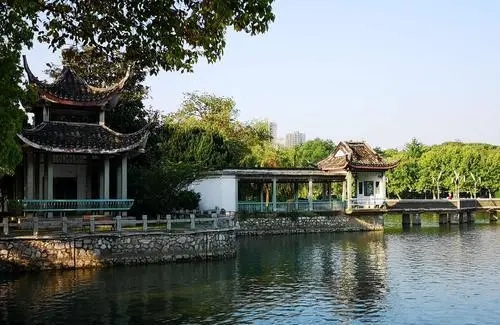 关于避暑休闲的句子文案