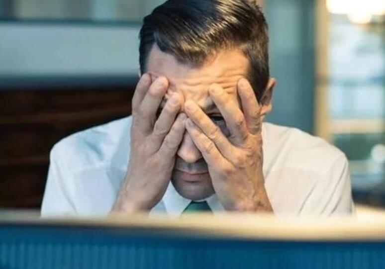 加班的朋友圈怎么发