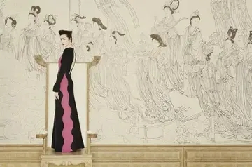 描写女人香气的诗句文案