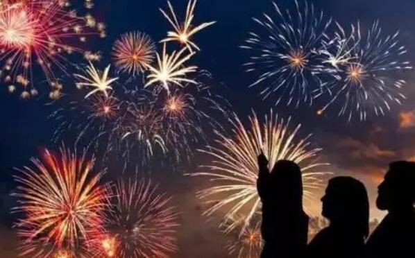 含有烟花的优美诗句文案