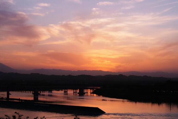 描写夕阳黄昏的优美段落