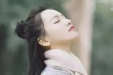 形容人干净纯粹的句子文案