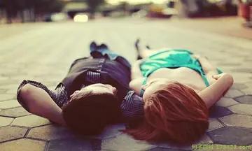 对一个人赞美的评价的句子文案