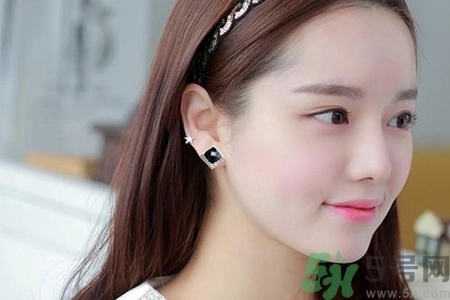 打耳洞发说说文案