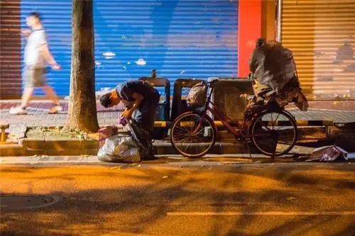 感慨生活励志的句子文案