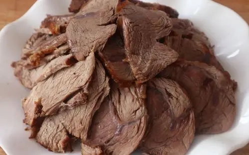 牛肉看见流口水幽默说说文案