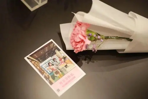 形容心意比礼物重要的古诗句文案