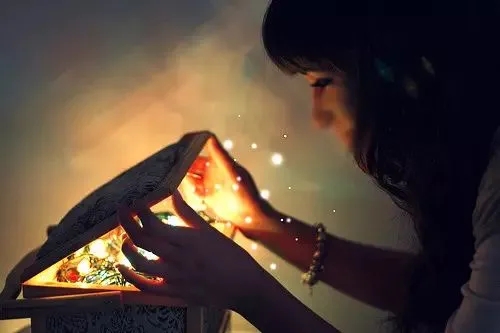 心累难过睡不着说说文案