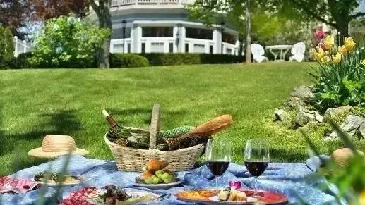 春天野餐发朋友圈的句子文案