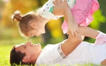 激励女儿正能量的句子文案