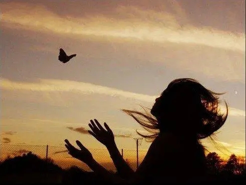 表达舍不得离别的句子文案