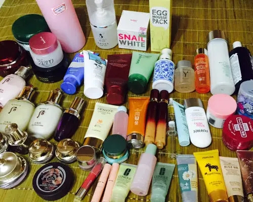 新买化妆品发个圈说说文案