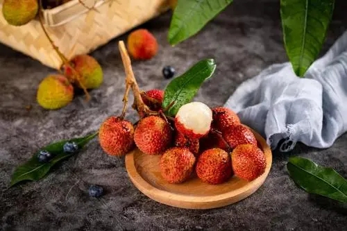 喜欢荔枝的说说文案