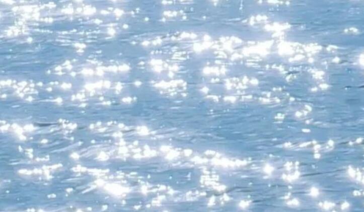 海边朋友圈配文字简单