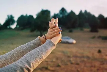 彻底看透一家人的句子文案