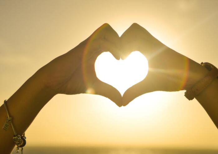 超短暖心生日祝福语