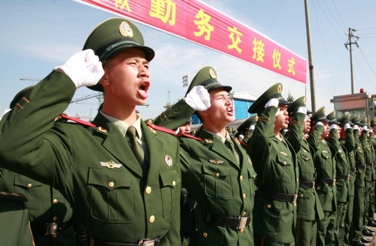 向军人致敬的句子文案