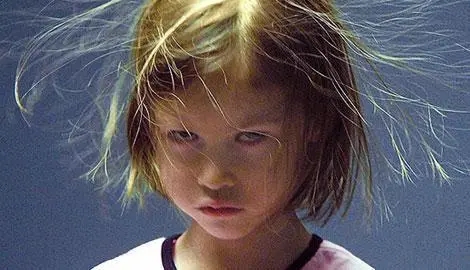 调侃自己发型丑的说说文案