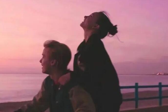 现在流行的网络情话文案