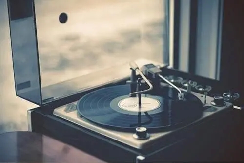 关于音乐的唯美句子文案简短