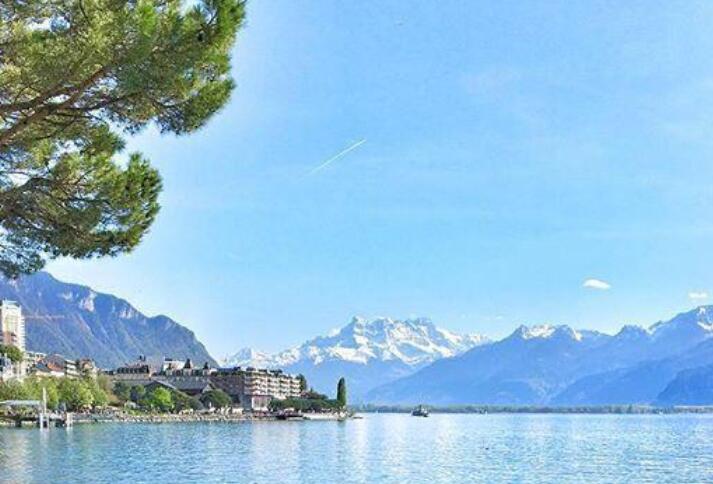 女人简单快乐的心态句子文案