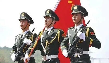 军人保家卫国的句子文案